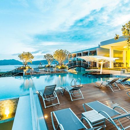 Crest Resort & Pool Villas - Sha Extra Plus Patong Exterior photo